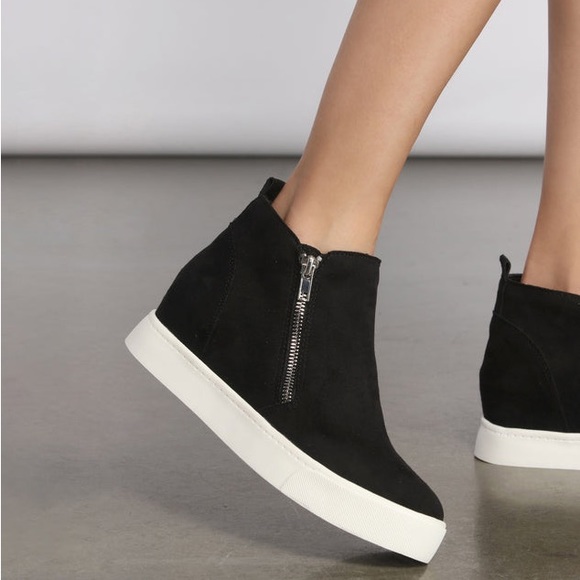 Madden Girl “Piper” black faux suede high top zippered sneakers boots size 9M - Picture 2 of 8